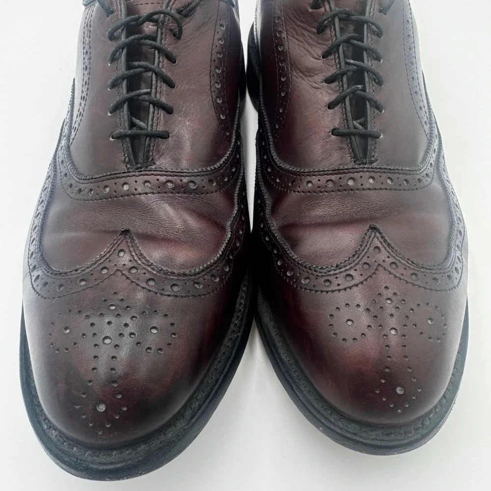 Allen Edmonds brand allen
